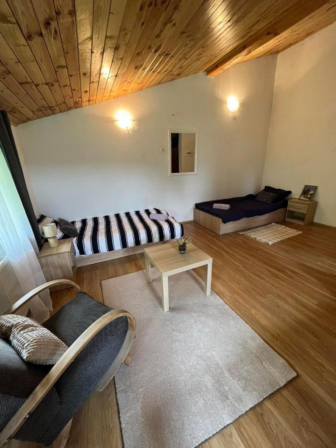 Rooms Ljubenko Karlovac Exterior foto